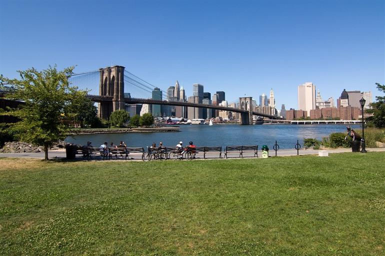 Brooklyn Bridge Park Greenway 