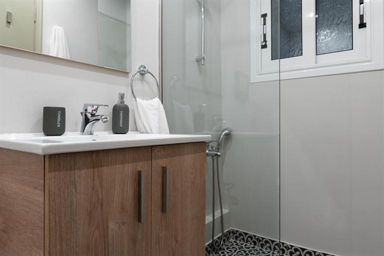 Αbsolute Athens VIII