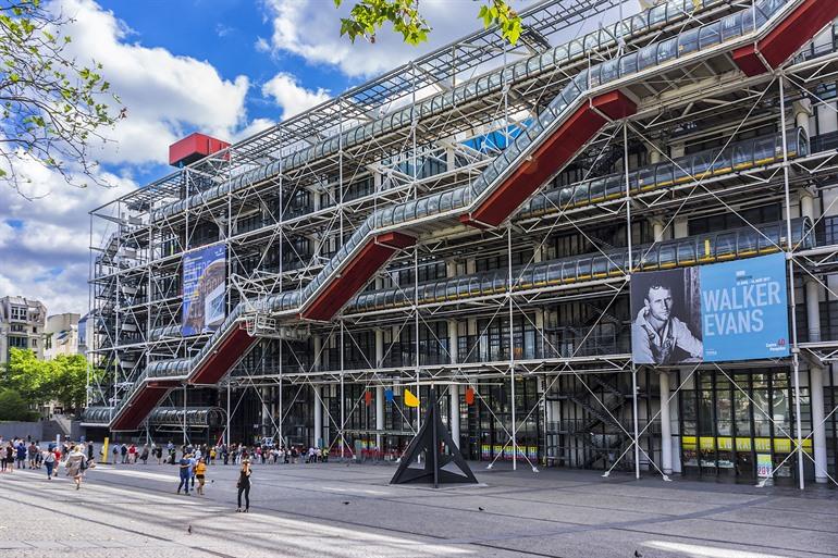 Buitengevel van Centre Pompidou in Parijs