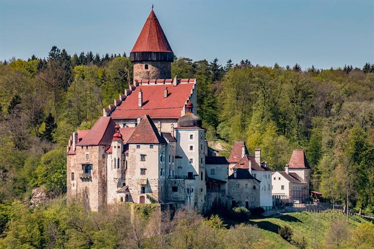 Burg Clam, Oostenrijk
