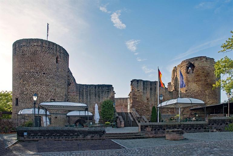 Burg Neuleiningen bezoeken, langs de Duitse wijnroute