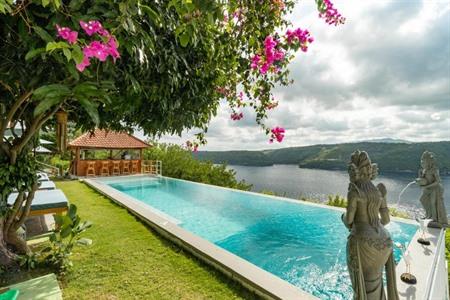 Butterfly Villas Nusa Ceningan met infinitypool boeken