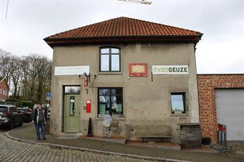 Café In de Verzekering tegen de Grote Dorst in Eizeringen, Pajottenland