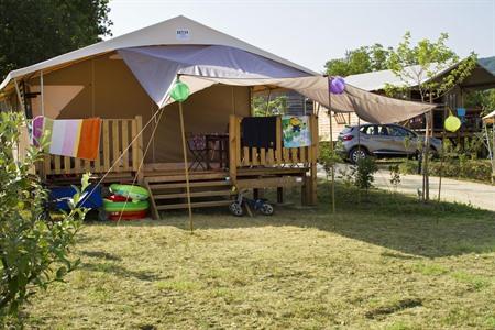 Camping le Rocher de la Cave boeken