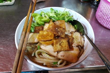 Cao Lau