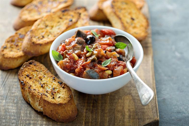 Caponata, Siciliaanse salade met gestoofde groenten