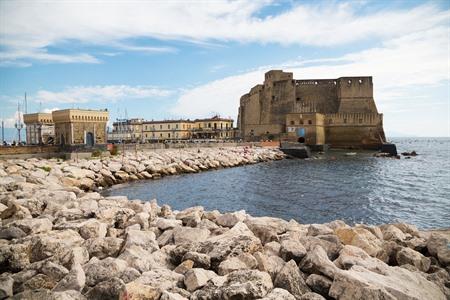 Castel dell'Ovo bezoeken in Napels