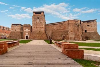 Castel Sismondo bezoeken in Rimini, Emilia-Romagna