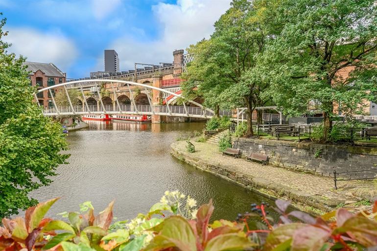 Castlefield, het industriële en Romeinse hart van Manchester