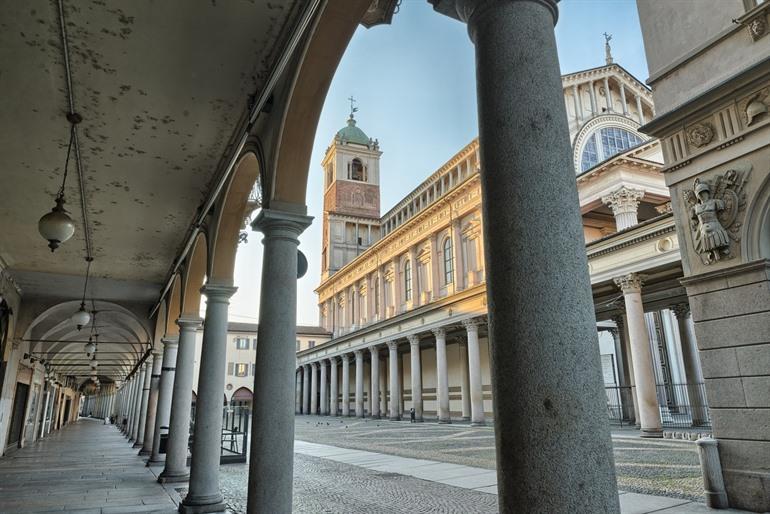 Cattedrale di Santa Maria Assunta, Piazza della Repubblica, Novara, Piëmont