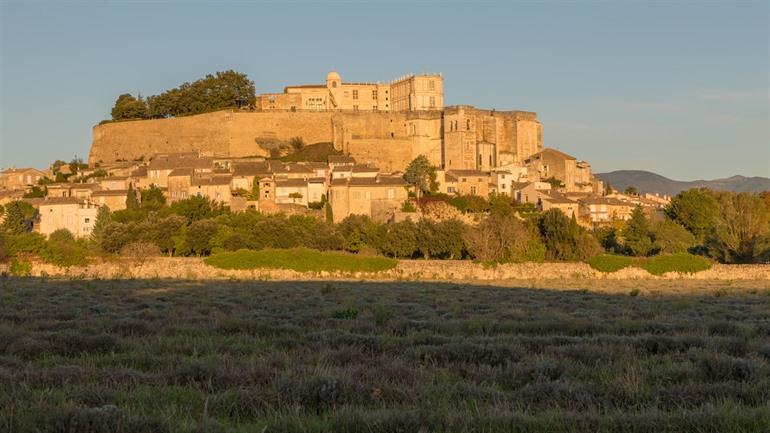 Château de Grignan in de Ardèche, Frankrijk