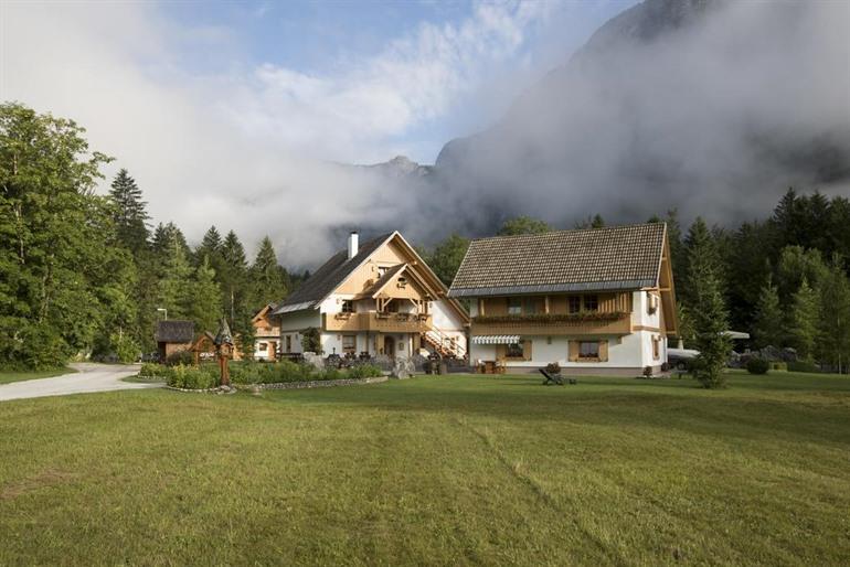 Chalet Apartments ALPIK boeken