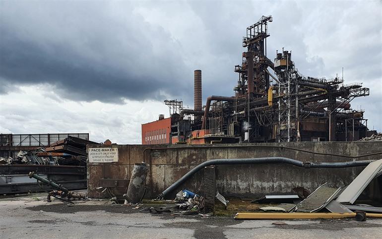 Charleroi vergeten staalfabriek