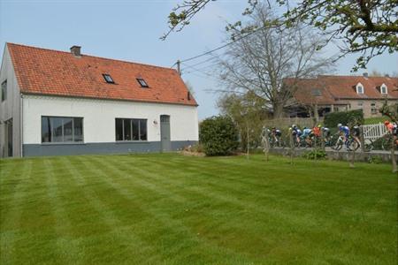 Charmante Hoeve Etikhove