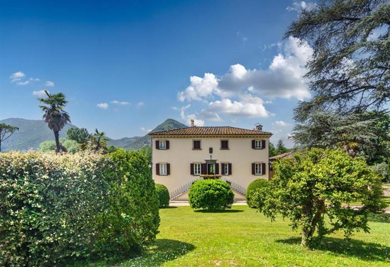 Charmeverblijf Hotel Albergo Villa Marta boeken nabij Lucca