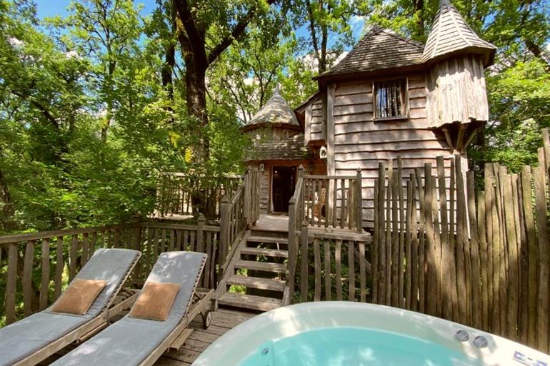 Châteaux dans les Arbres