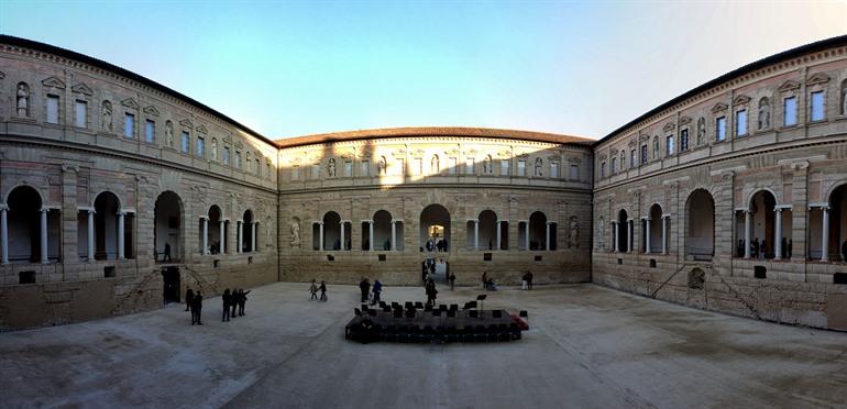 Chiostri di San Pietro, kloostercomplex nabij Reggio Emilia