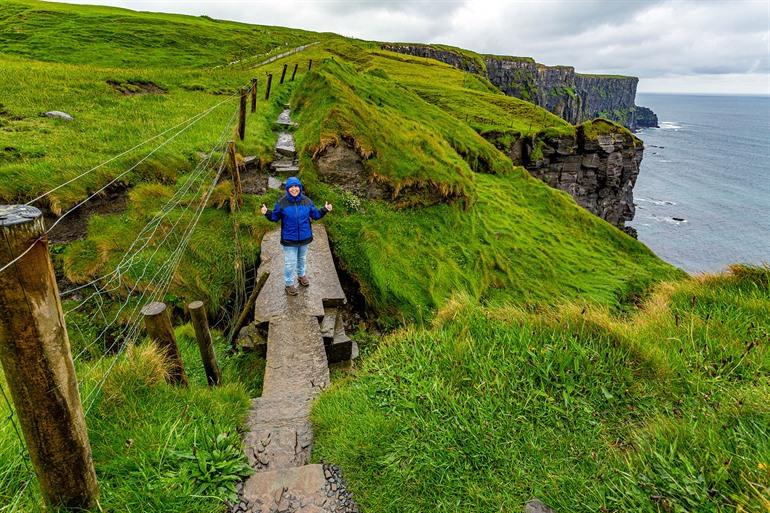 Cliffs of Moher Coastal Walk van Doolin naar de kliffen, Ierland