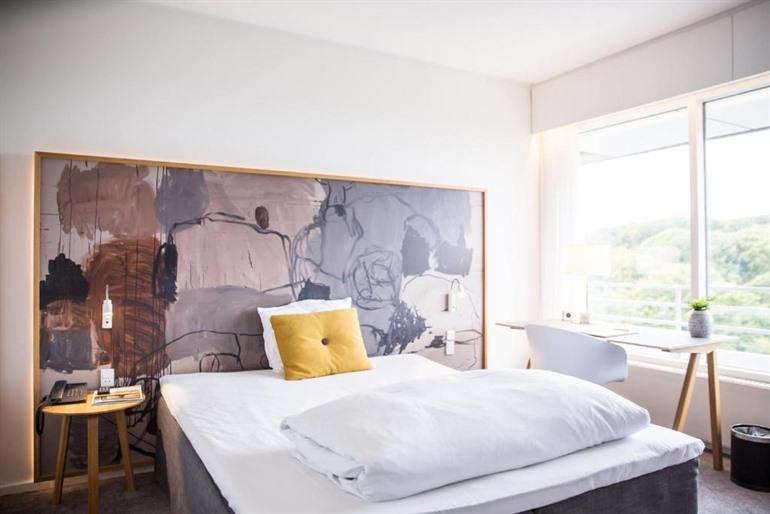 Comwell Hvide Hus Aalborg boeken