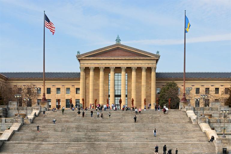 De beroemde Rocky Steps naar het Philadelphia Museum of Art