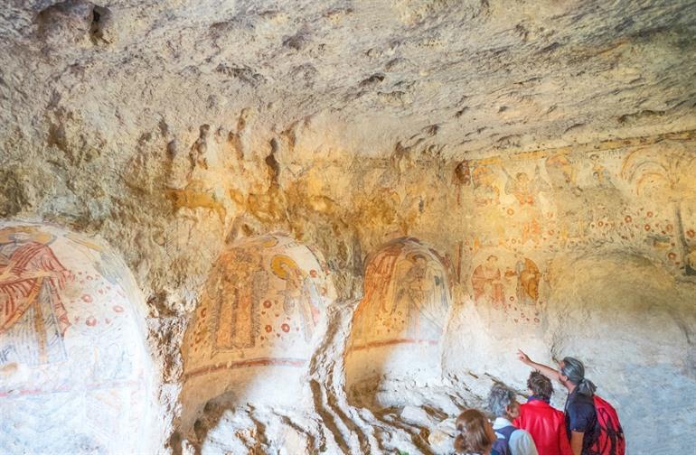 De grotkerk Sixtijnse kapel van Matera
