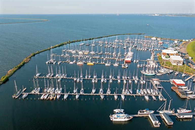 De haven van Lelystad