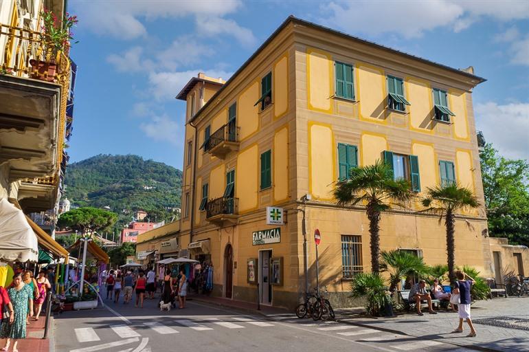 De kleurrijke binnenstad van Levanto