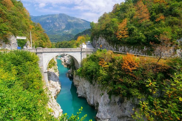 De Napoleonbrug bij Kobarid, Slovenië
