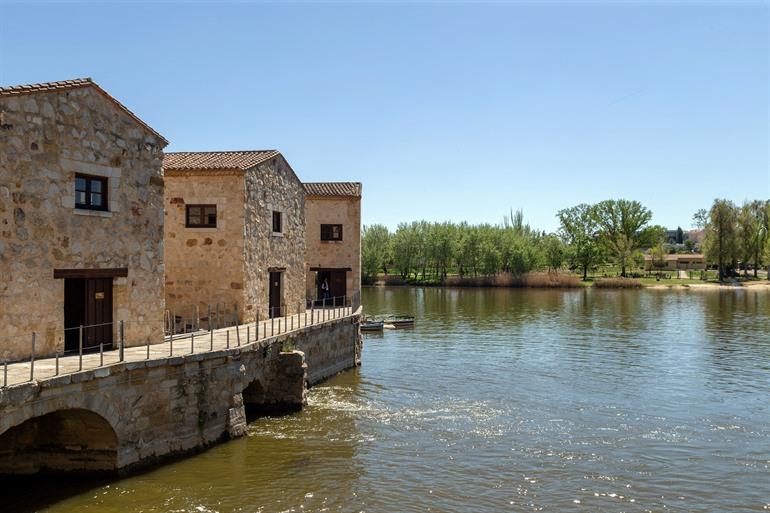De oude watermolens Aceñas de Olivares, Zamora