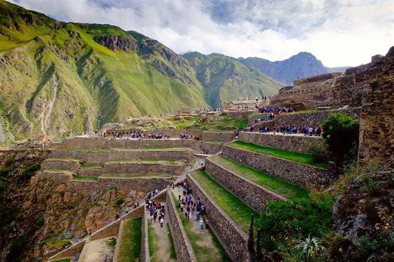De prachtige terrassen in Ollantaytambo