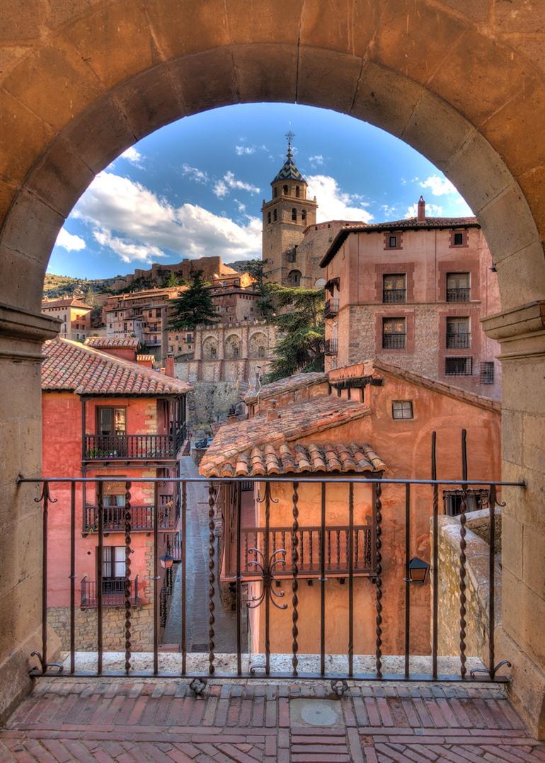 De roze stad Albarracín