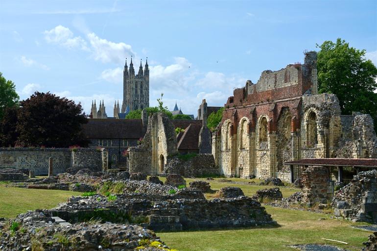 De ruïnes van St Augustine's Abbey