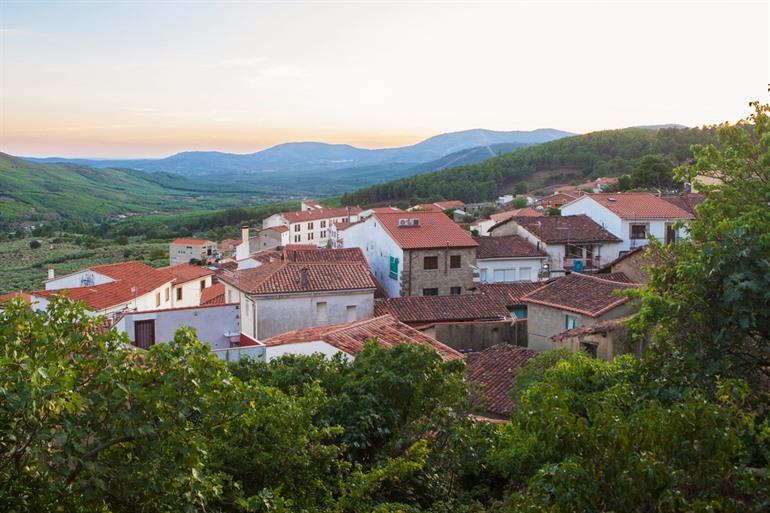 De stad Gata in Sierra de Gata