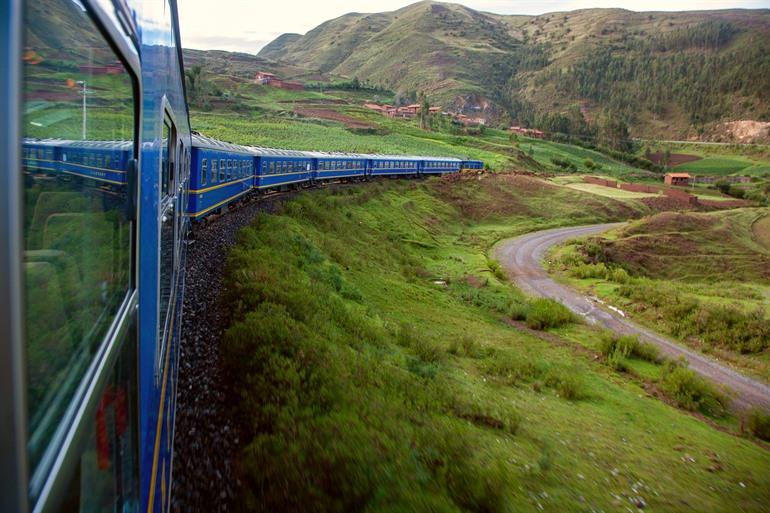 De trein van Machu Picchu naar Cuzco