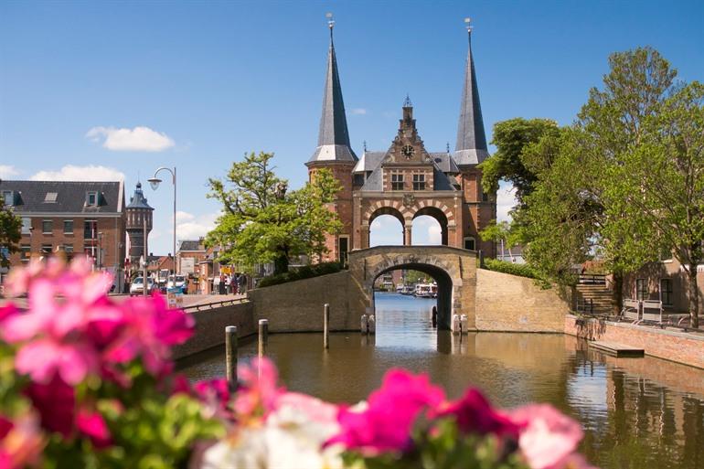De unieke Waterpoort van Sneek