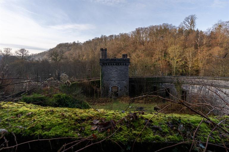 De verlaten Halte Royale d'Ardenne