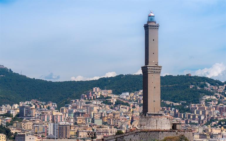 De vuurtoren van Genua, Italië