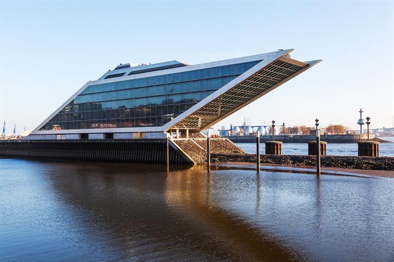 Dockland in Hamburg bezoeken