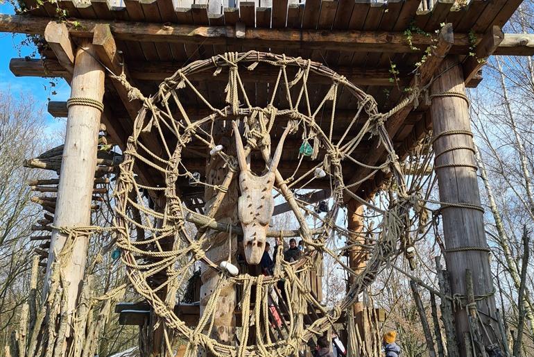 Dromenvanger bij de uitkijktoren van Kamiel