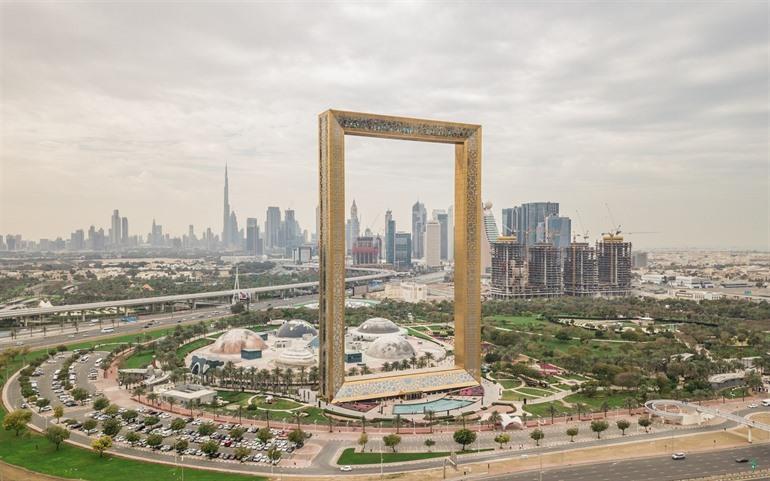 Dubai frame
