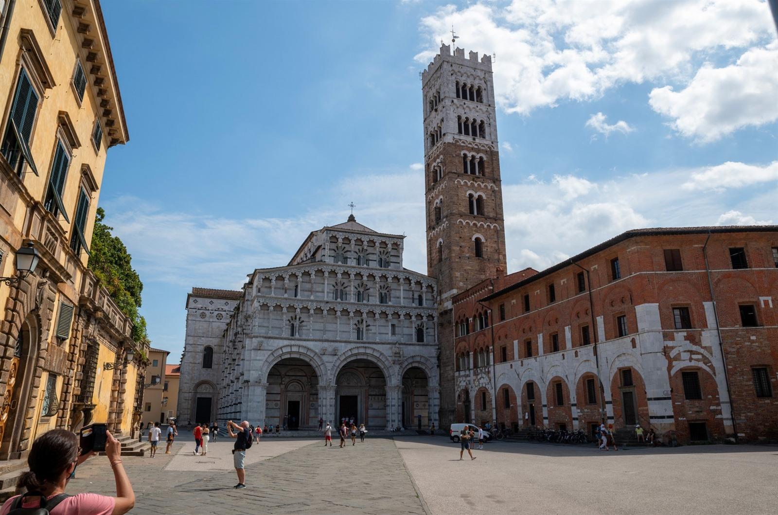 Lucca (Toscane) bezoeken? 11 bezienswaardigheden die je moet zien! Lucca (Toscane) bezoeken? 11 bezienswaardigheden die je moet zien!
