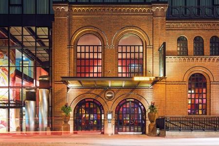 east Hotel Hamburg boeken