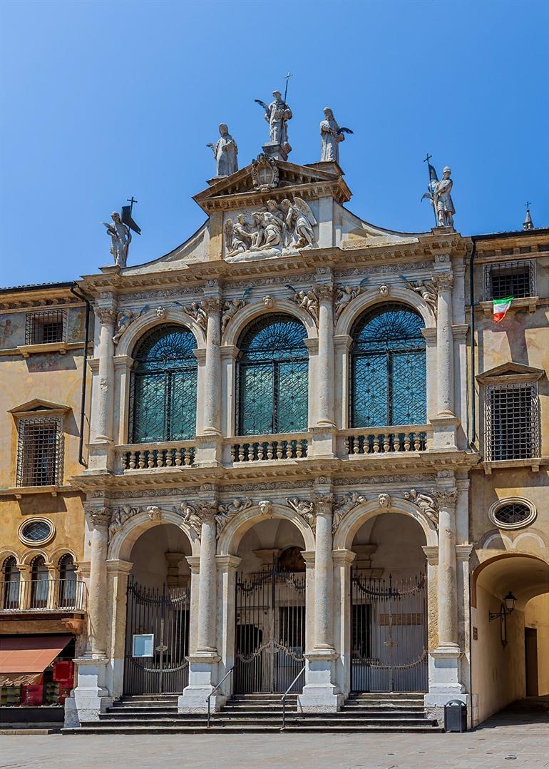 Een van de vele palazzi in Vicenza