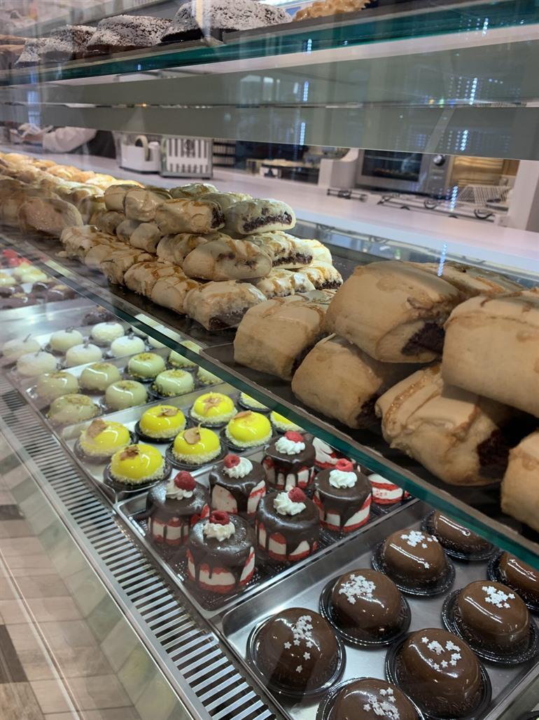 Een zoete stop bij Poppella in Rione Sanita