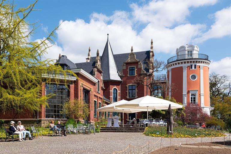 Elisenturm in de botanische tuin van Wuppertal