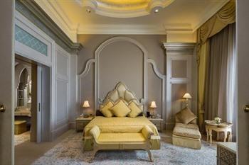 Emirates Palace Hotel Abu Dhabi