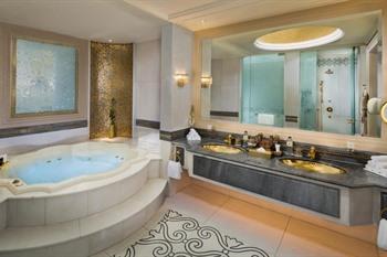 Emirates Palace Hotel Abu Dhabi