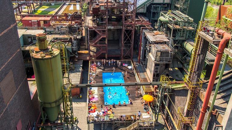 Fabriekszwembad, Zeche Zollverein in Essen