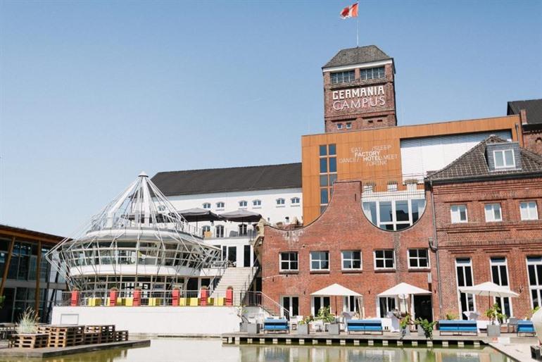 Factory Hotel boeken