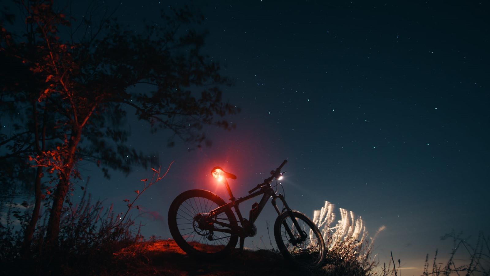 cache spreken verdund Beste fietsverlichting kopen 2023: wat is het beste fietslicht?